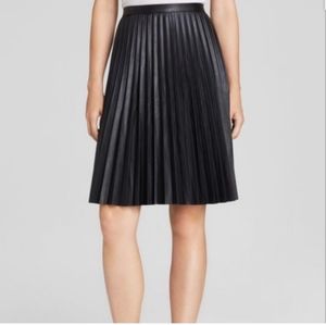 Calvin Klein Faux Leather Pleated Midi Skirt Sz 6